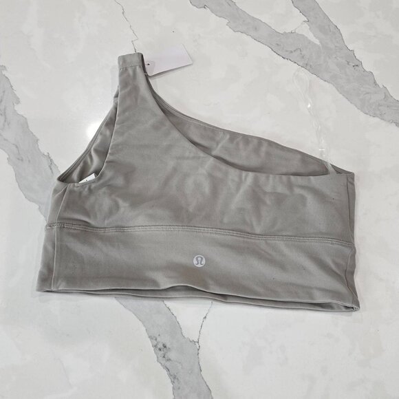 Asymmetrical Bra A/B - Picture 3 of 3